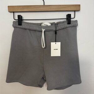 NEW Joah Brown charcoal Grey fitted sweat shorts size s/m with drawstring NWT